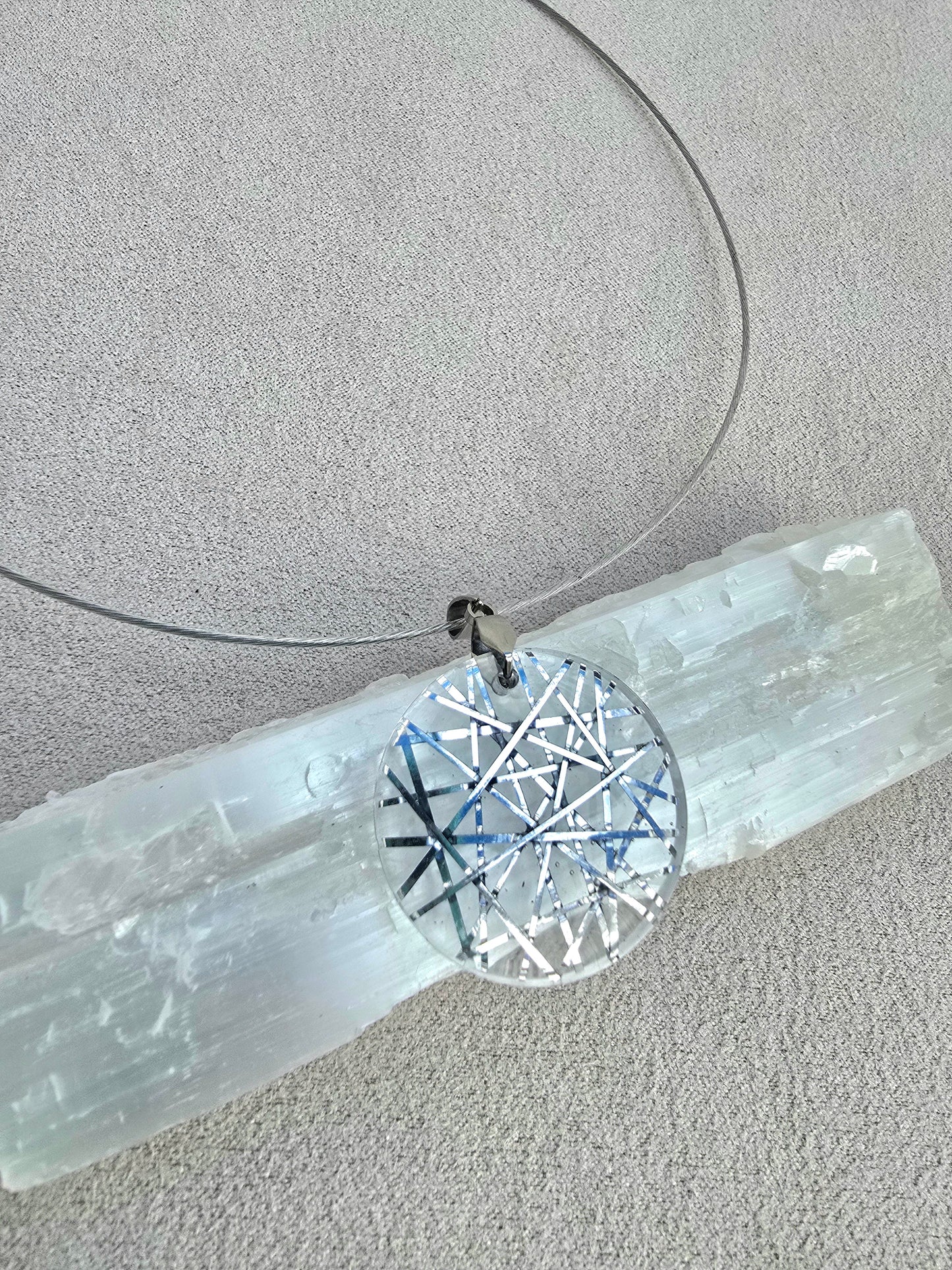 Collar ARTE LINEAL.
