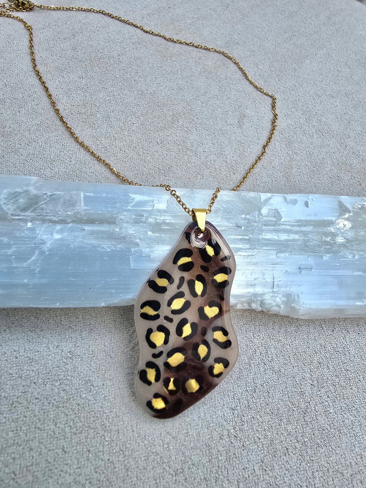 Collar LEOPARDO GOLD (live)