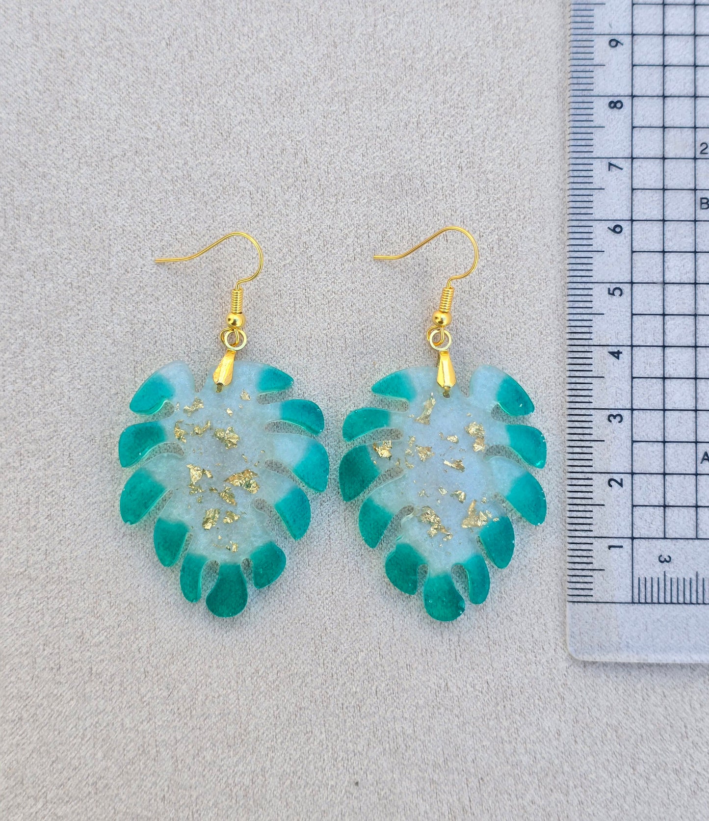 Monstera Fantasy Earrings (live)