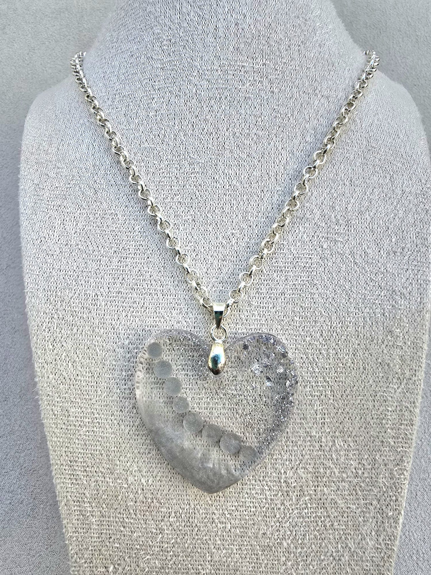 Collar CORAZÓN CRISTAL gotas de plata.