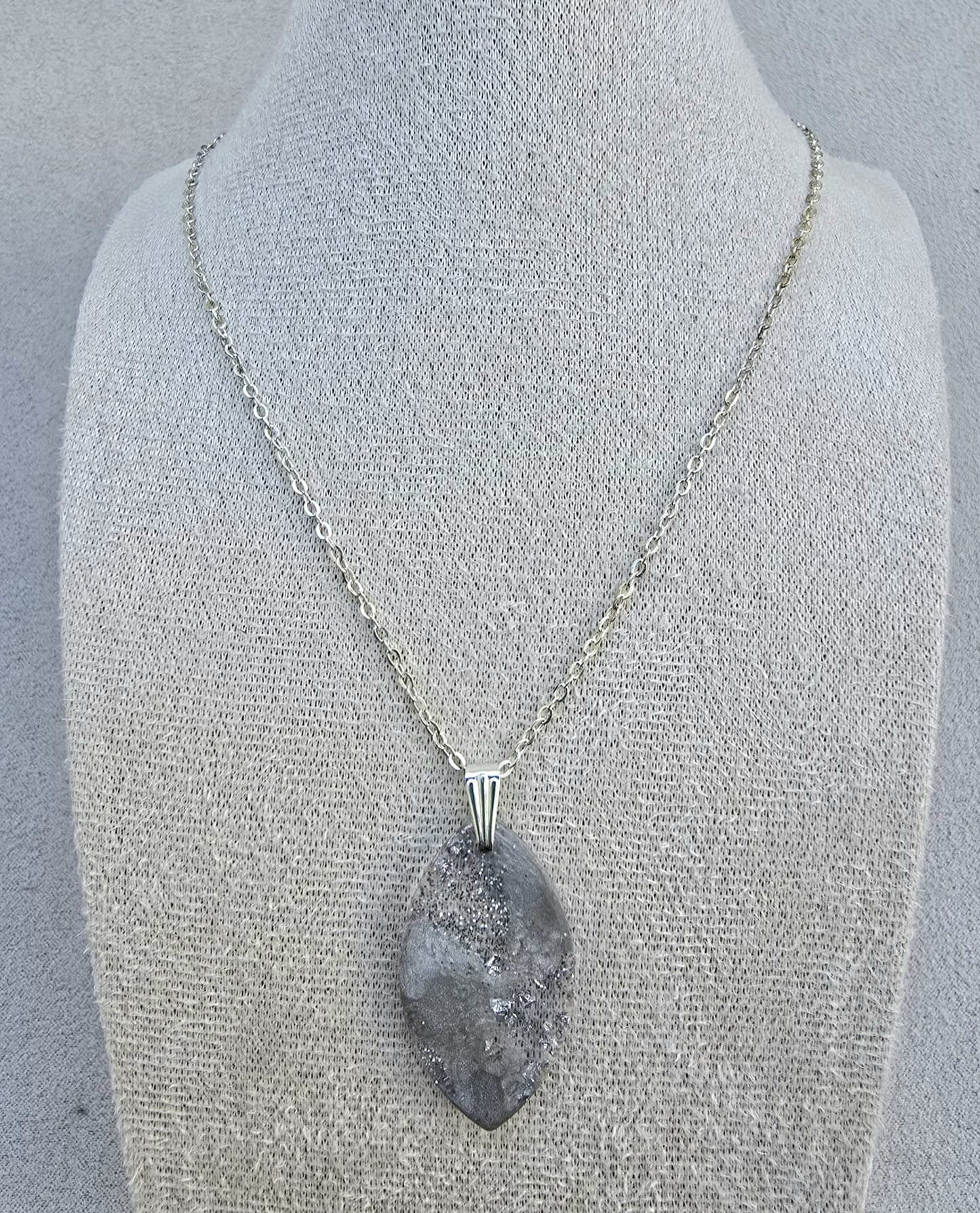 Collar SUEÑO PLATEADO.