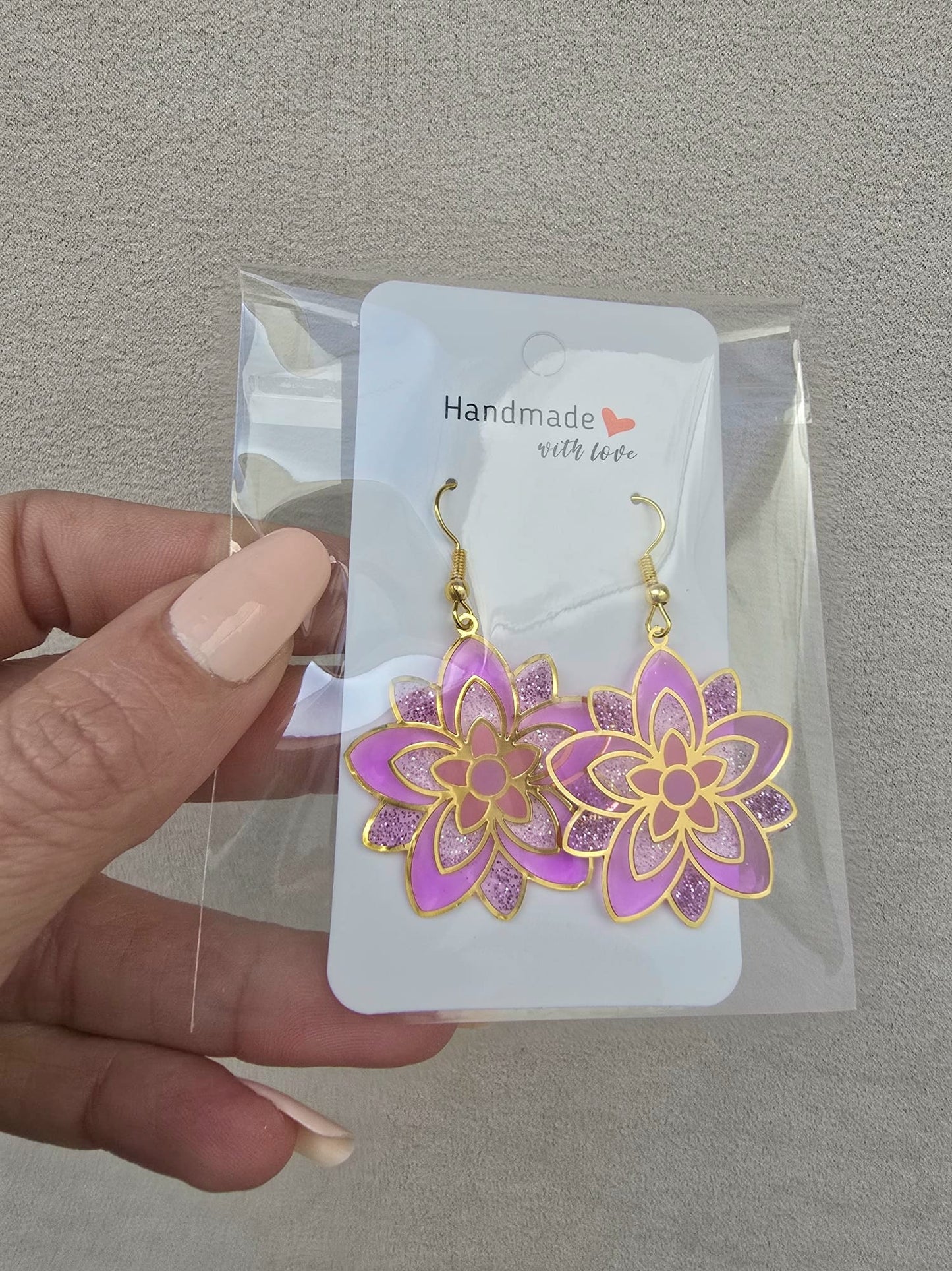 PINK RANGE MANDALA FLOWER earrings.