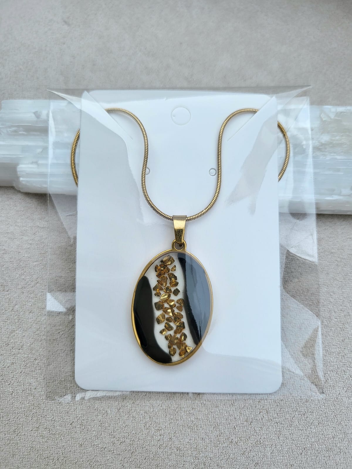 GOLDEN ROAD necklace.