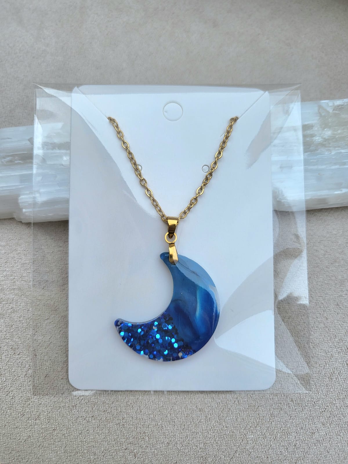 BLUE NIGHT necklace.