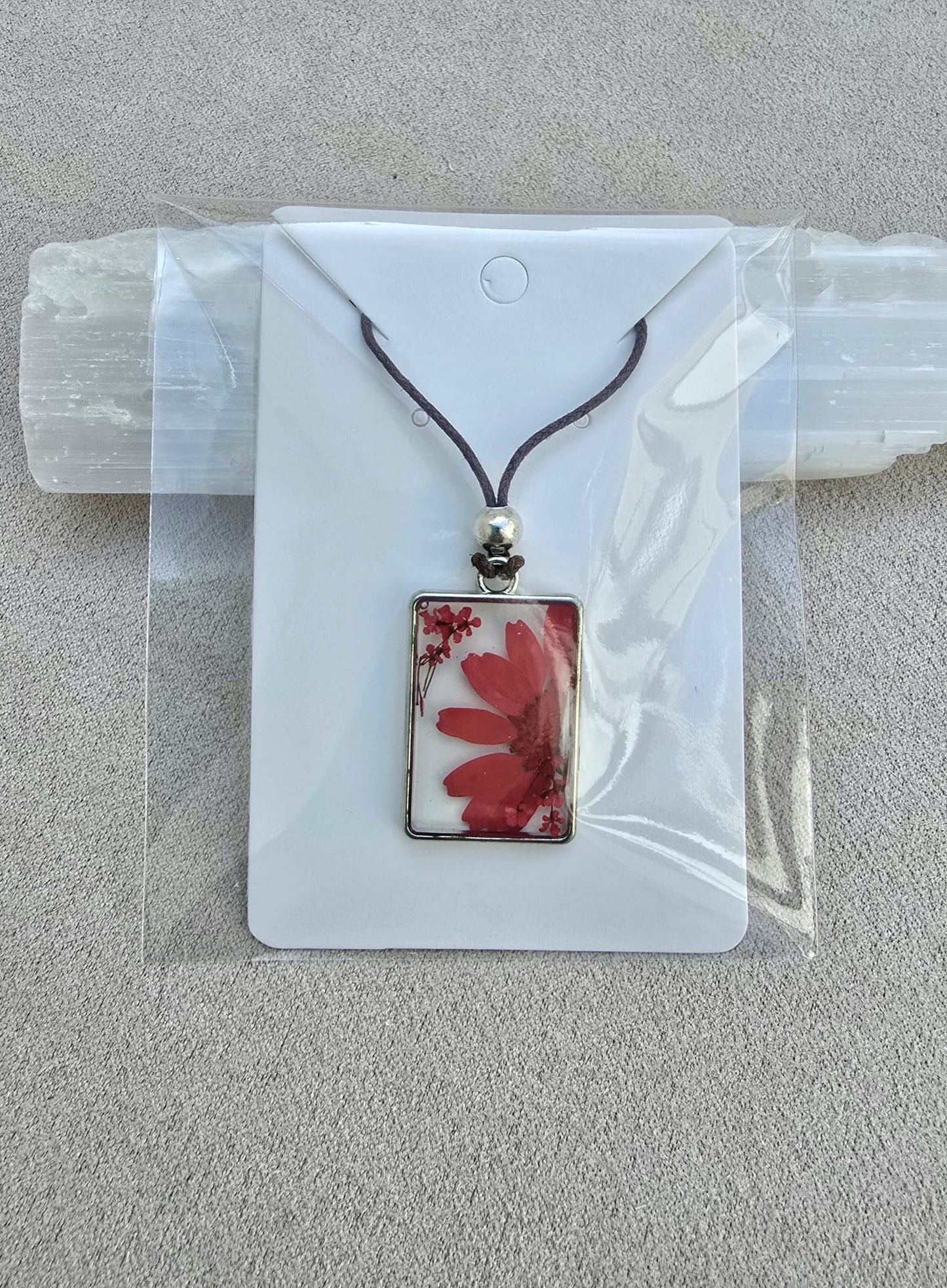 CARMINE FLOWER Necklace