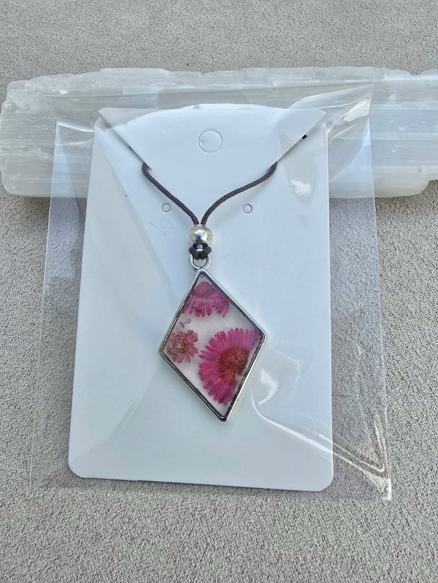 SPRING SMILE necklace.