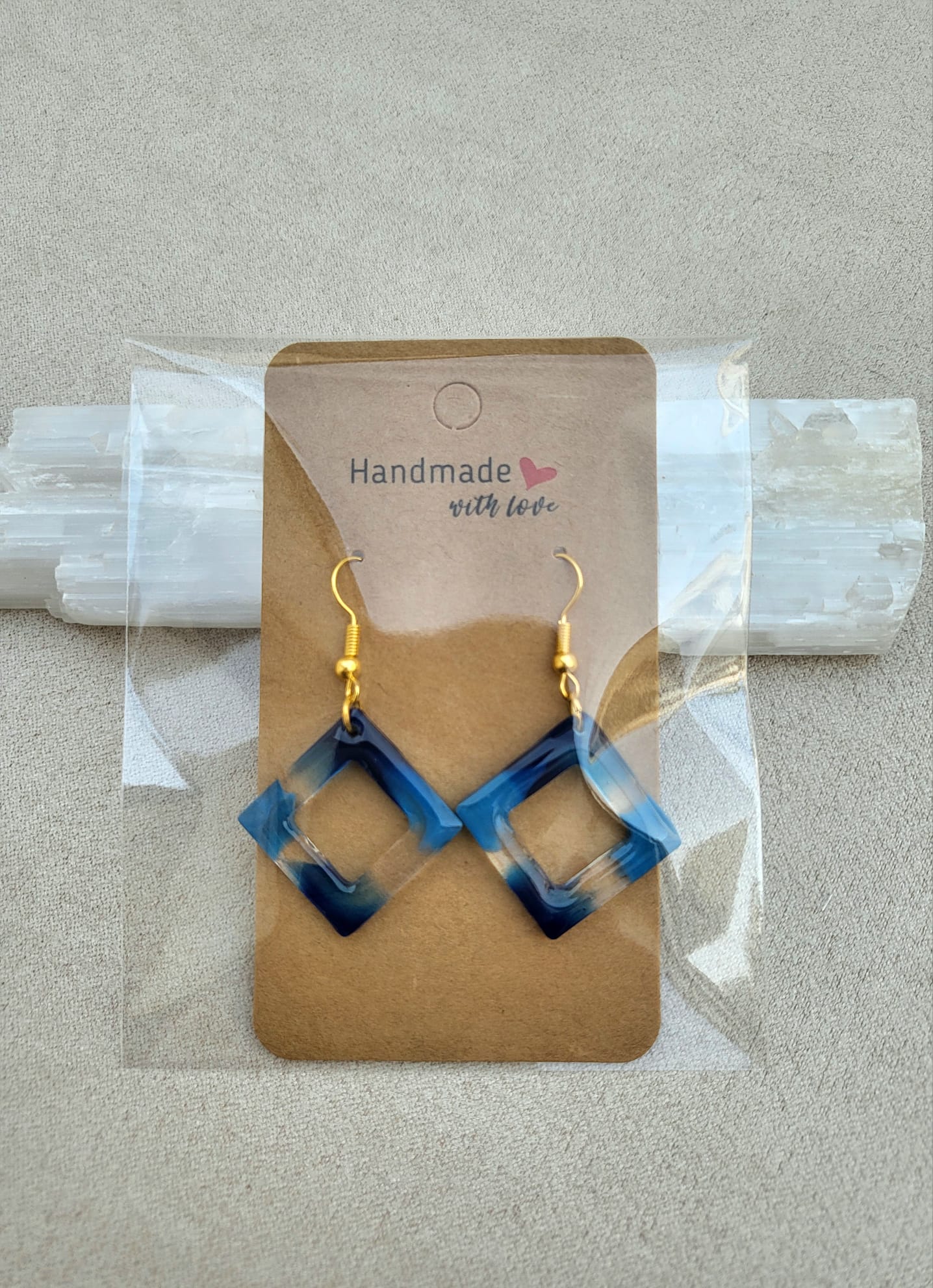 BLUE DREAM earrings.